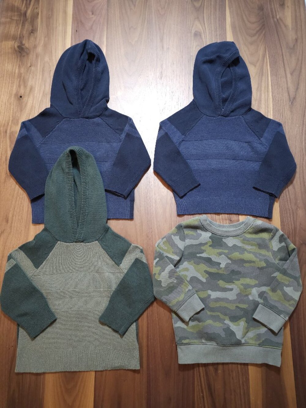 Cat & Jack 2T Boys Hoodies & Camo Sweatshirt Bundle of 4